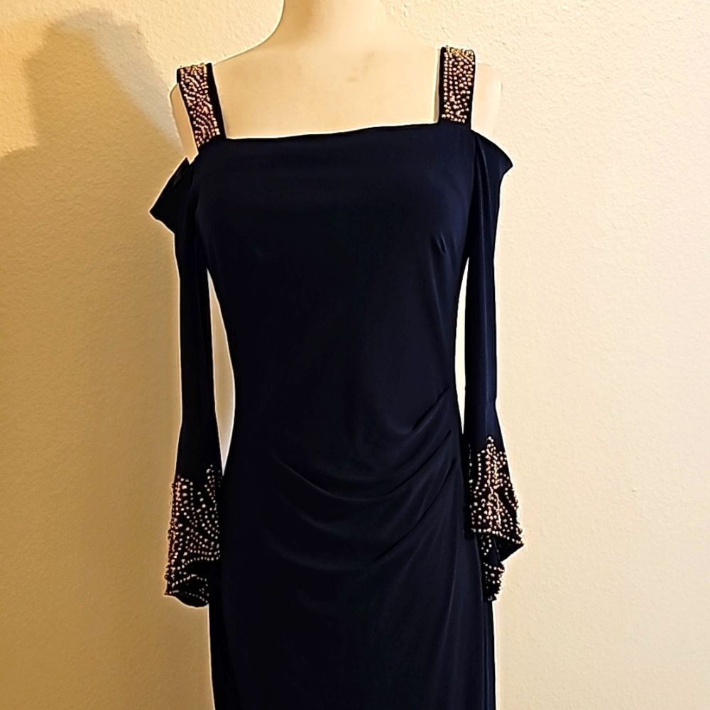 Betsy and Adam‎ Embellished Cold Shoulder Dress size 6